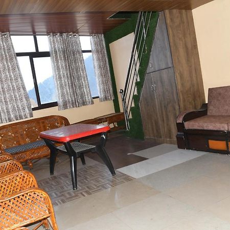 Hotel Mountain View And Rooftop Restaurant Pithorāgarh Kültér fotó